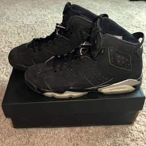 Gently Used Air Jordan 6 Retro